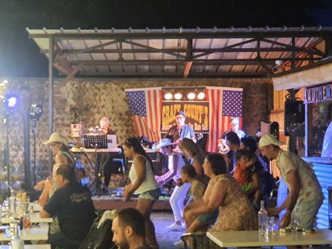 Camping Le Château - Camping Drome - Image N°91