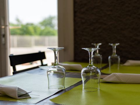 Camping Le Château - Camping Drome - Image N°53