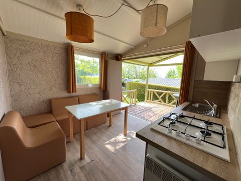 CHALET 5 personnes - Chalet Confort 25m² (2 chambres) + terrasse couverte 5 pers