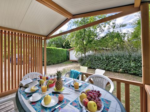 CHALET 5 personnes - Chalet Confort 25m² (2 chambres) + terrasse couverte 5 pers