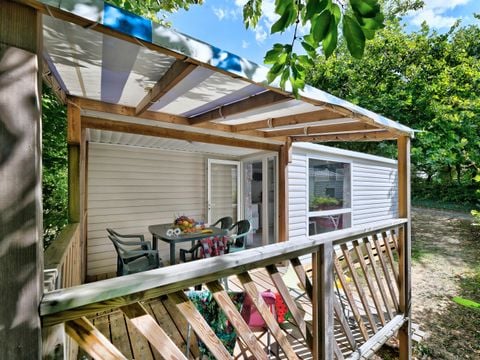 MOBILHOME 4 personnes -  Mobil home Premium 27m² (2 chambres) + terrasse couverte +Lave vaisselle + TV + Climatisation 4 pers