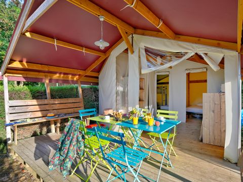 BUNGALOW TOILÉ 4 personnes - Freeflower Confort 22m² (2 chambres) + Terrasse couverte 5 pers