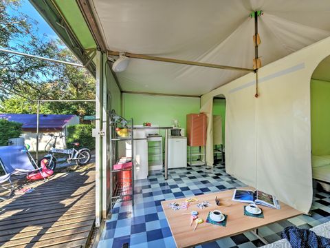 MOBILHOME 6 personnes - Bungalow Funflower Standard 25m² (2 chambres) - sans sanitaires privés 4/5 pers
