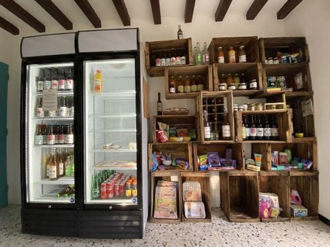 Camping Les Avenieres - Camping Drôme