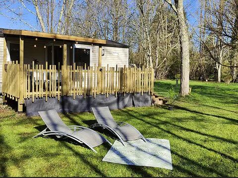 MOBILHOME 4 personnes - Le Chêne (2 chambres) - BORD RIVIERE - Rénové 2024