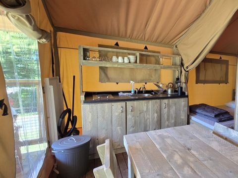 Lodge 5 personnes - SLOW - 2 chambres - Sans sanitaire