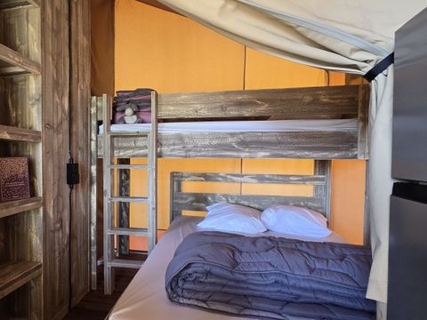 LODGE 5 personnes - SLOW LODGE - 2 chambres, sans sanitaire