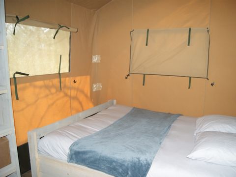 TENTE TOILE ET BOIS 5 personnes - TENTE WOOD (SANS SANITAIRES)