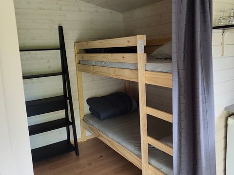 TENTE TOILE ET BOIS 4 personnes - HUTTE  (SANS SANITAIRES)