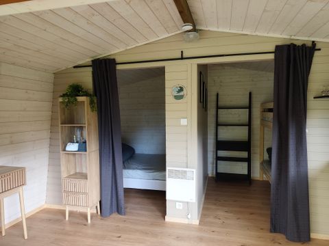 TENTE TOILE ET BOIS 4 personnes - HUTTE  (SANS SANITAIRES)