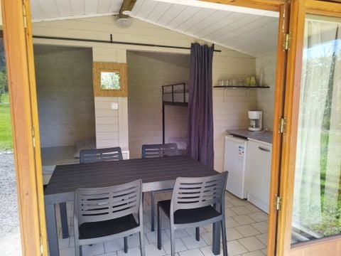 TENTE TOILE ET BOIS 4 personnes - HUTTE  (SANS SANITAIRES)