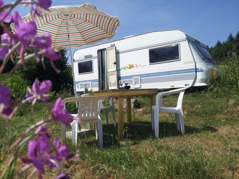Camping Le Vertige - Camping Puy-de-Dome