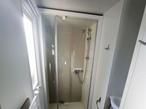 MOBILHOME 8 personnes - Confort (3 ch + 1 canapé lit)