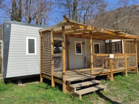 MOBILHOME 8 personnes - Confort (3 ch + 1 canapé lit)