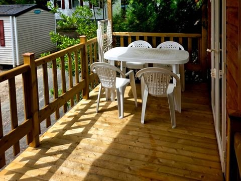 HÉBERGEMENT INSOLITE 4 personnes - Roulottes 2 chambres*