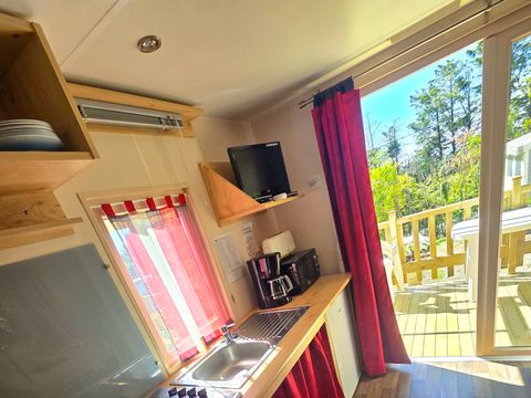 HÉBERGEMENT INSOLITE 4 personnes - Roulottes 2 chambres*