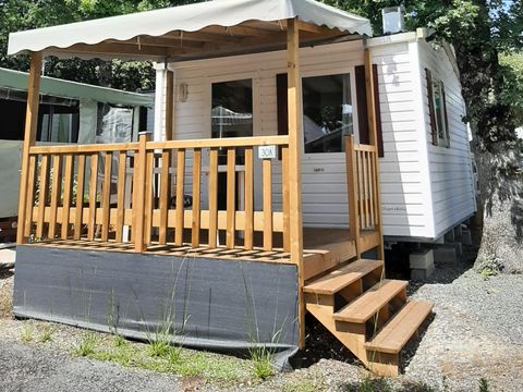 MOBILHOME 2 personnes - Standard 18 - 24m² - 1 chambre - terrasse couverte + TV*