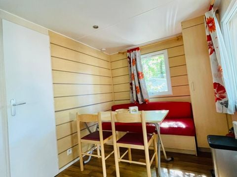 MOBILHOME 2 personnes - Standard 18 - 24m² - 1 chambre - terrasse couverte + TV*