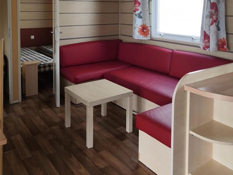 MOBILHOME 8 personnes - Standard 24-34m² - 3 chambres - terrasse couverte + TV*