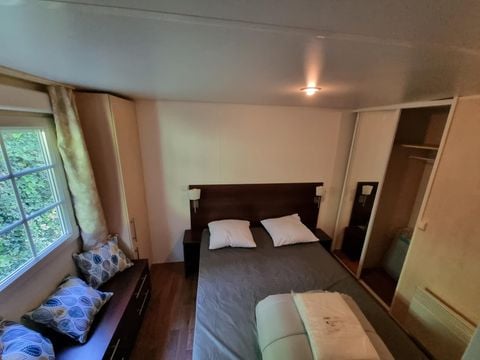 MOBILHOME 6 personnes - Premium 22-28m² - 2 chambres + TV + Terrasse couverte & draps jetables fournis*