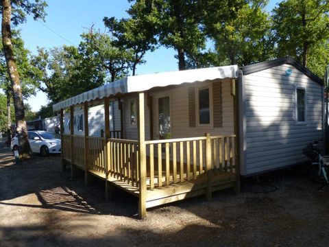 MOBILHOME 6 personnes - Standard 22-28m² - 2 chambres - terrasse couverte + TV