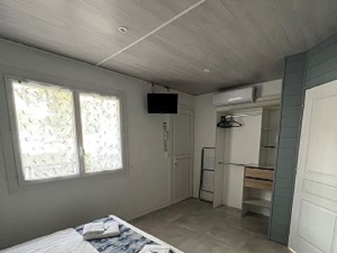 CHAMBRE 4 personnes - CHAMBRE FAMILLE 4 personnes