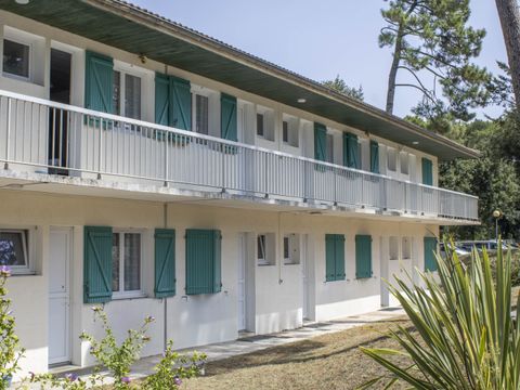 CHAMBRE 2 personnes - CHAMBRE LIT DOUBLE 2 personnes