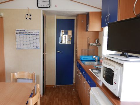 MOBILHOME 4 personnes - 2 chambres + 10 ans