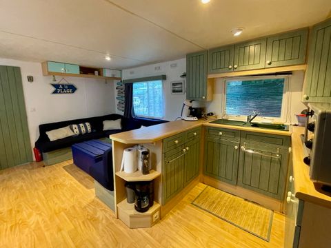 MOBILHOME 8 personnes - Mobil-home atypique (JF 02) - 4 chambres - 2 salles de bain - Cuisine d’été équipée 8 pers