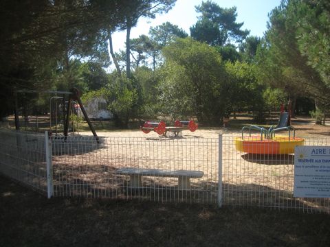 Camping Atlantique-foret - Camping Charente-Maritime - Image N°2