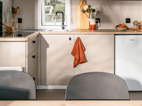 MOBILHOME 4 personnes - LOGGIA 2/4 pers., 27.5m2, terrasse couverte, climatisation