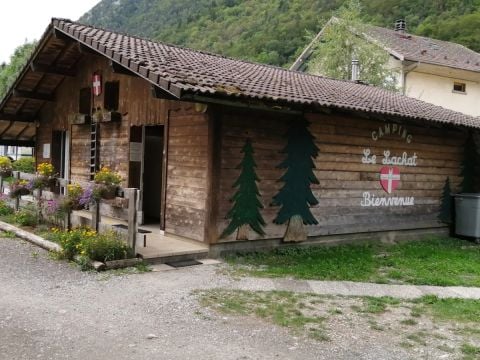 Camping Le Lachat - Camping Haute-Savoie - Image N°2