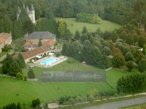 Camping Du Chateau De Leychoisier - Camping Haute-Vienne - Image N°16