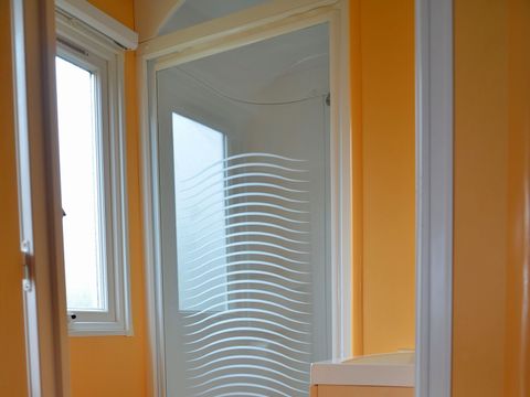 MOBILHOME 2 personnes - Rétro 1 chambre