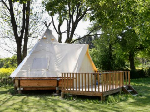 HÉBERGEMENT INSOLITE 4 personnes - (sans sanitaires)