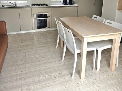 Mobilhome 4/6 personnes - Luxe - 2 chambres - 32m²