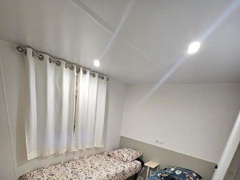 MOBILHOME 6 personnes - Mobilhome Luxe 4/6 pers 2 ch 32m²