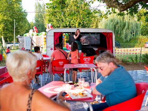 Hébergement 2 personnes - Cabanes du Val de Saône