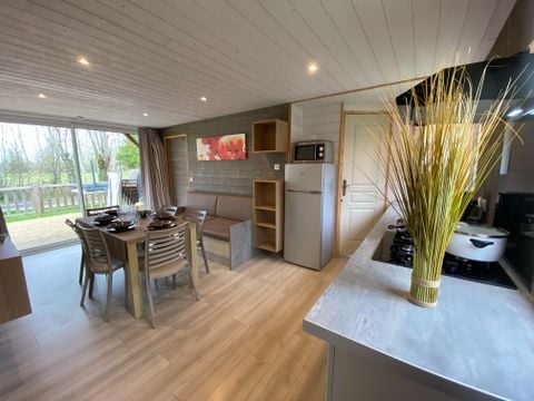 CHALET 7 personnes - PREMIUM 50m² (3 chambres) + terrasse + TV + LV + Plancha + Climatisation