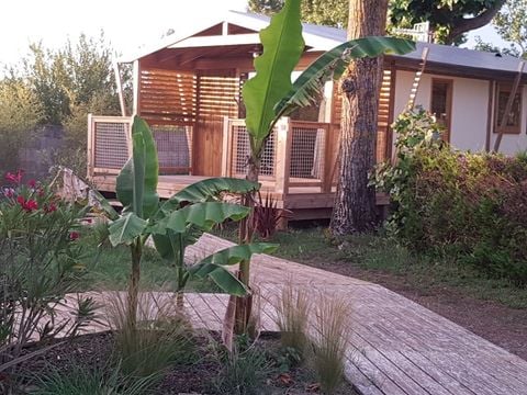 LODGE 4 personnes - LODGE SWEET FLOWER CONFORT + TV