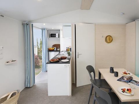 Mobilhome 4 personnes - Mobil-home Confort 26m² 2 chambres + TV 4 pers + CLIM