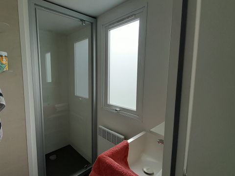 Mobilhome 4 personnes - Mobil-home Confort 26m² 2 chambres + TV 4 pers + CLIM