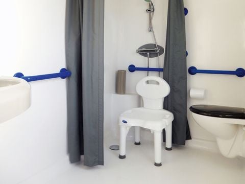MOBILHOME 4 personnes - CONFORT + TV + CLIM PMR