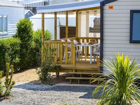 MOBILHOME 4 personnes - Confort 3 Pièces 4 Personnes + TV