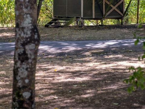 TENTE TOILE ET BOIS 2 personnes - Lodg'Yssée 1 chambre 7 m² 2 pers