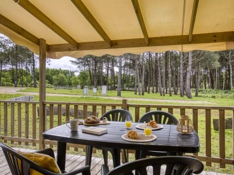 MOBILHOME 4 personnes - Confort 3 Pièces 4 Personnes + TV