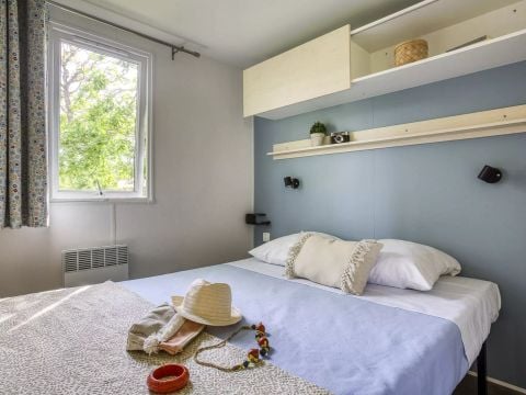 MOBILHOME 4 personnes - Confort 3 Pièces 4 Personnes + TV