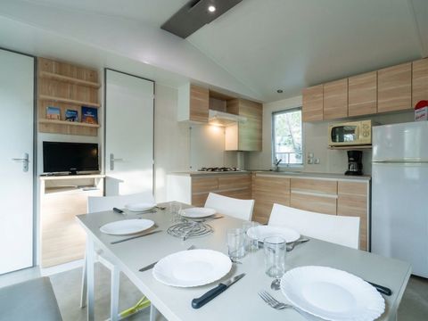 MOBILHOME 6 personnes - TV