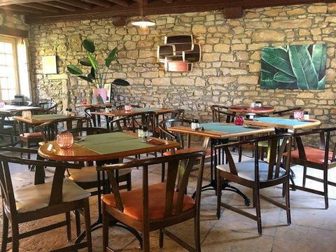 Camping Aux Rives du Soleil - Camping Ain - Image N°5
