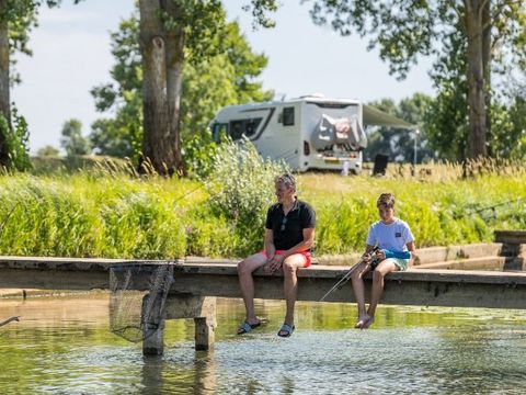 Camping Aux Rives du Soleil - Camping Ain